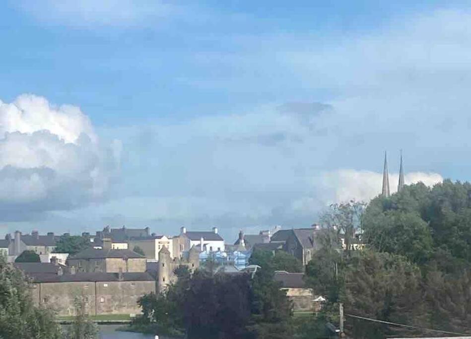 Erne Getaway No.8 Brand New 1 Bed Apartment Enniskillen Exteriér fotografie