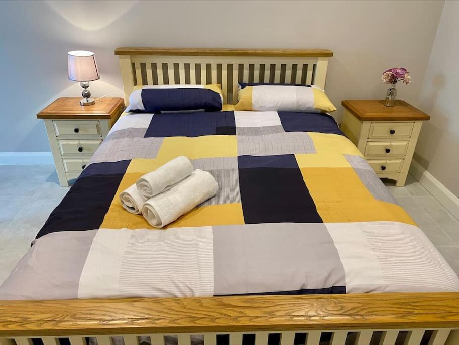 Erne Getaway No.8 Brand New 1 Bed Apartment Enniskillen Exteriér fotografie